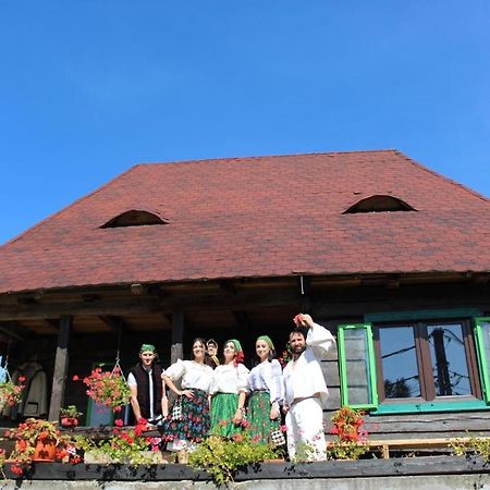 Casa Relax Hotel Văleni Esterno foto