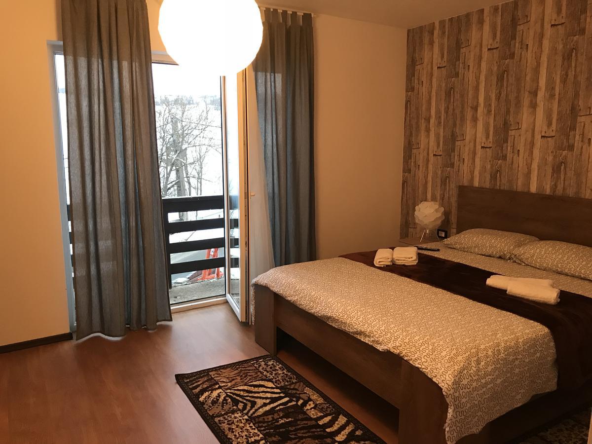 Casa Relax Hotel Văleni Esterno foto