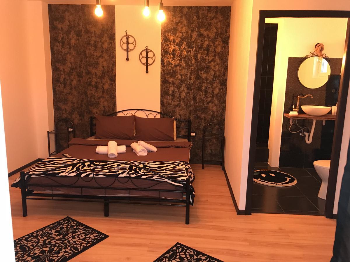 Casa Relax Hotel Văleni Esterno foto