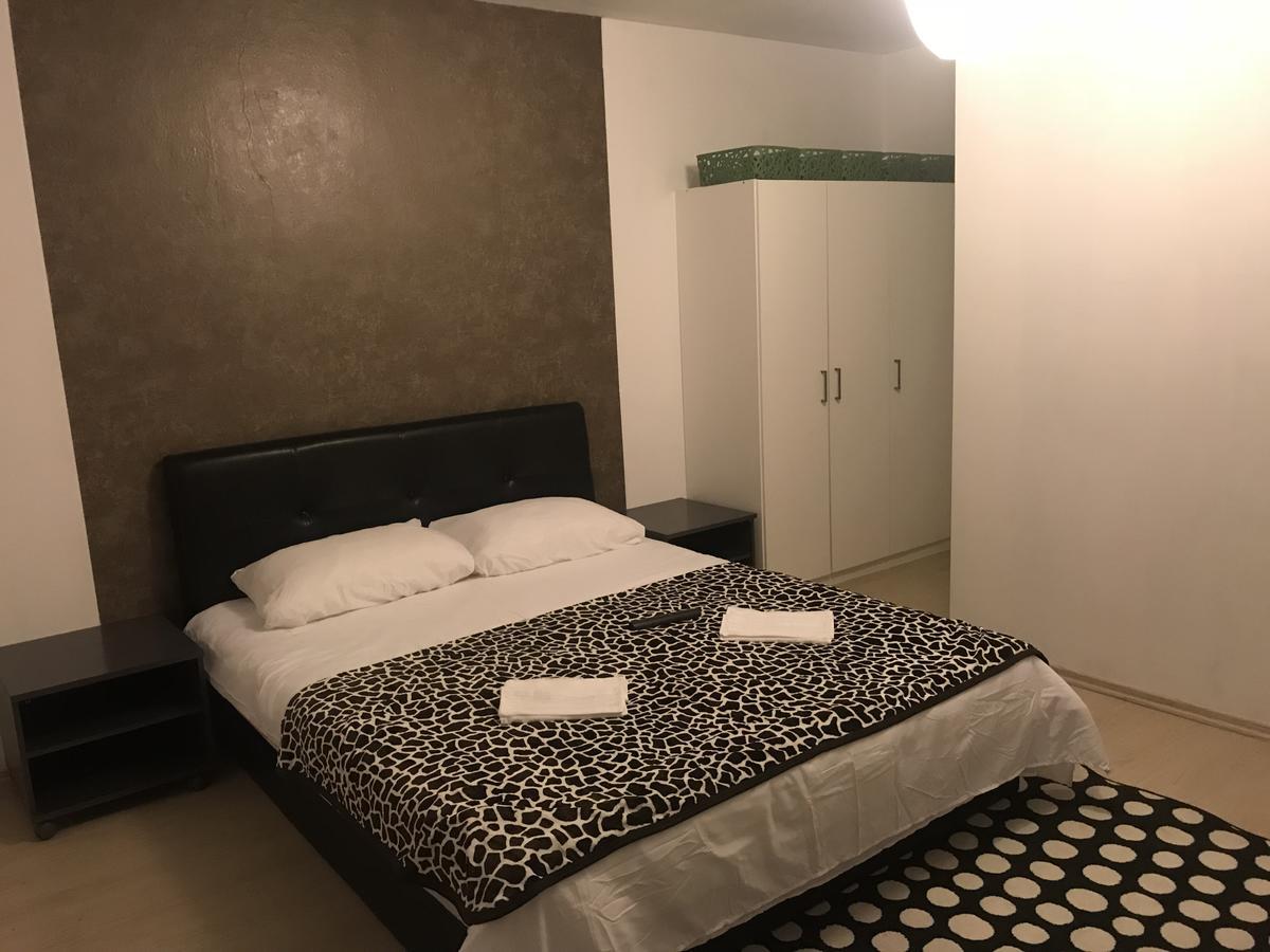 Casa Relax Hotel Văleni Esterno foto