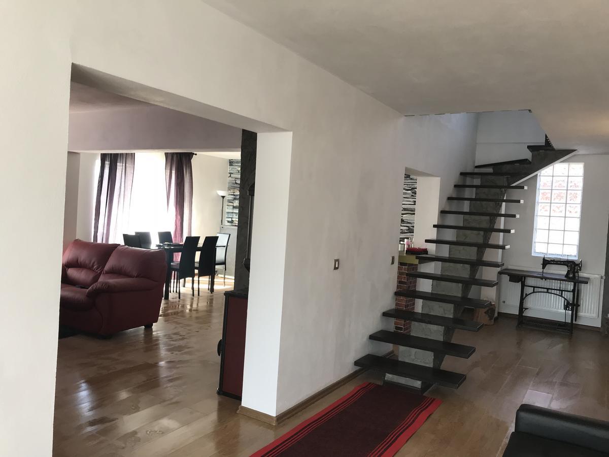 Casa Relax Hotel Văleni Esterno foto
